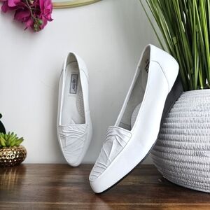 New Airstep Genuine Leather White Comfortable Slip-on Women's Vtg Shoes Size 9